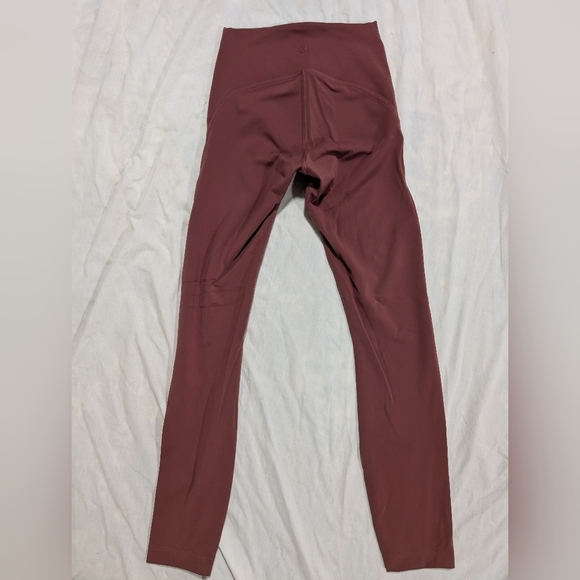 Lululemon Pink Mauve High-Waisted Full Length Leggings‎ Size 2 - Picture 2 of 4